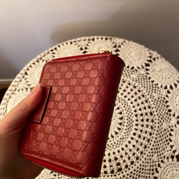 ✨Authentic Gucci Red Wallet✨ - Picture 3 of 10